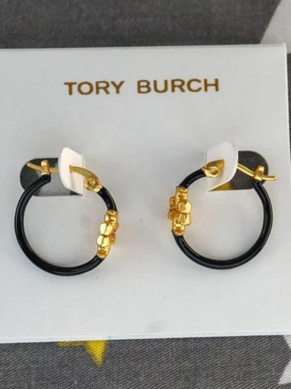 Tory Burch Small Eleanor Hoop Earrings in Black Enamel